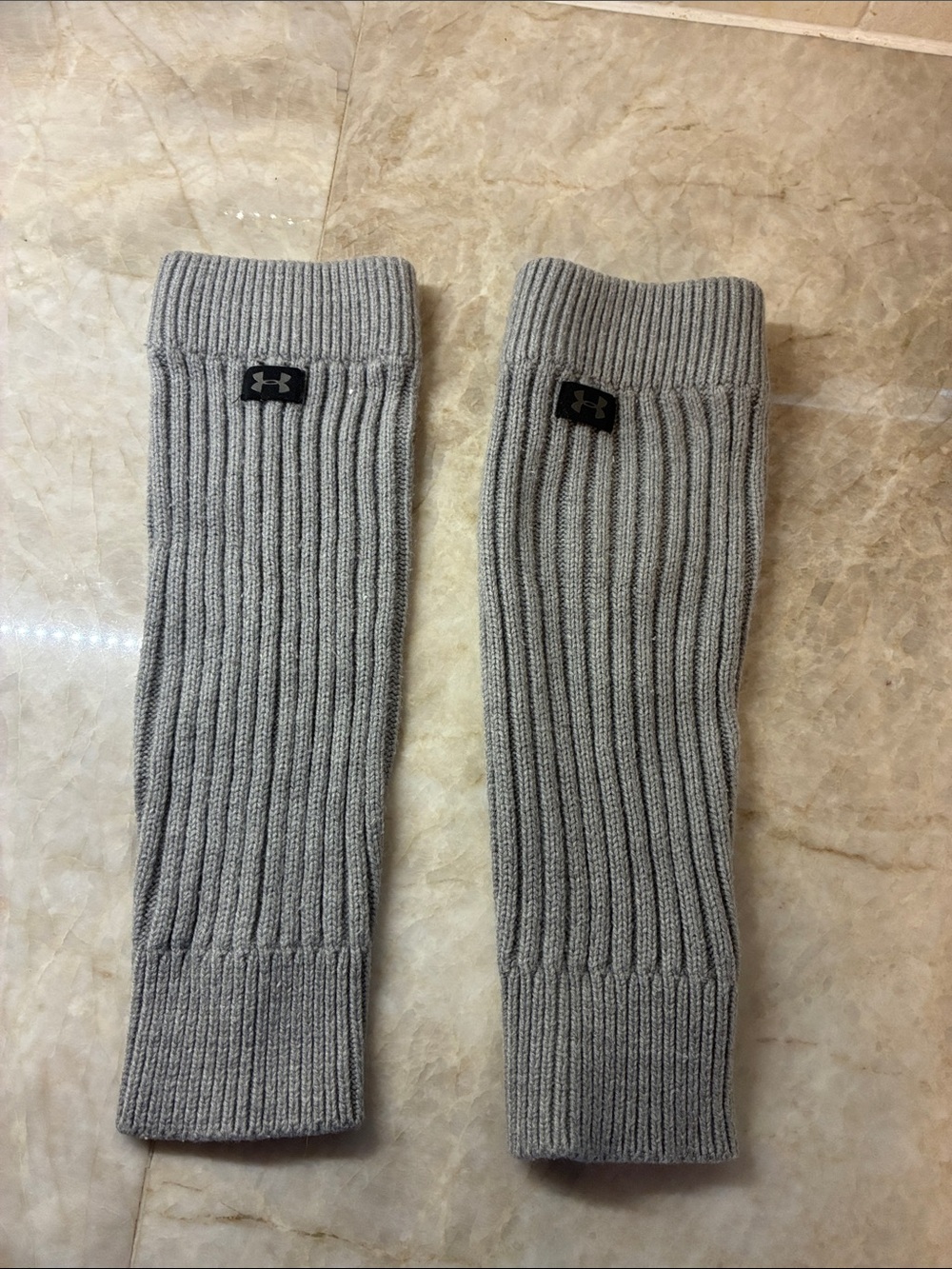 Under Armour Light Gray Ribbed Leg Warmers